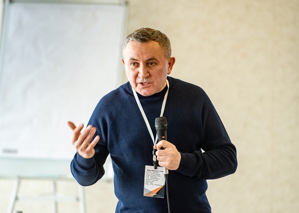 Міжнародний центр батьківства