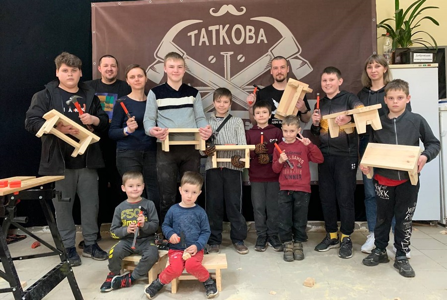 У притулку для ВПО запрацювала “Таткова майстерня”